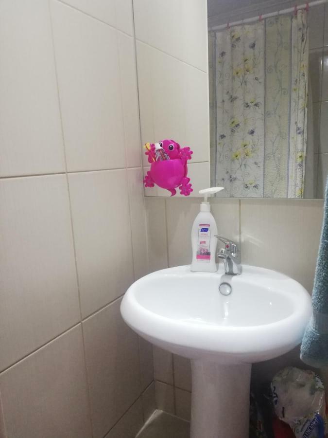 Una Habitacion Privada Con Bano Privado En Centro Historico 산티아고 외부 사진