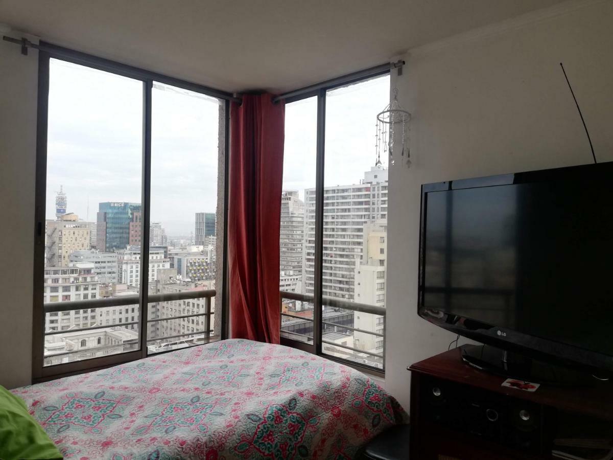 Una Habitacion Privada Con Bano Privado En Centro Historico 산티아고 외부 사진