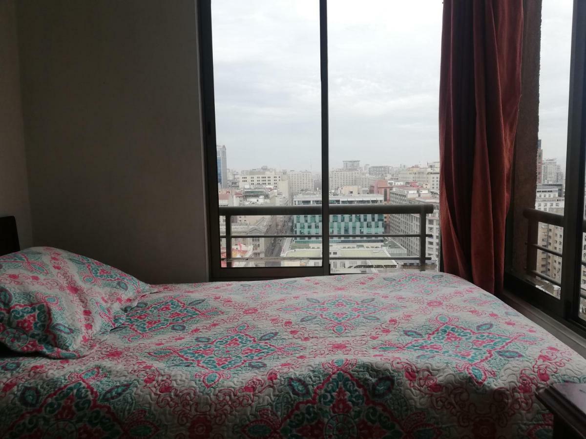 Una Habitacion Privada Con Bano Privado En Centro Historico 산티아고 외부 사진